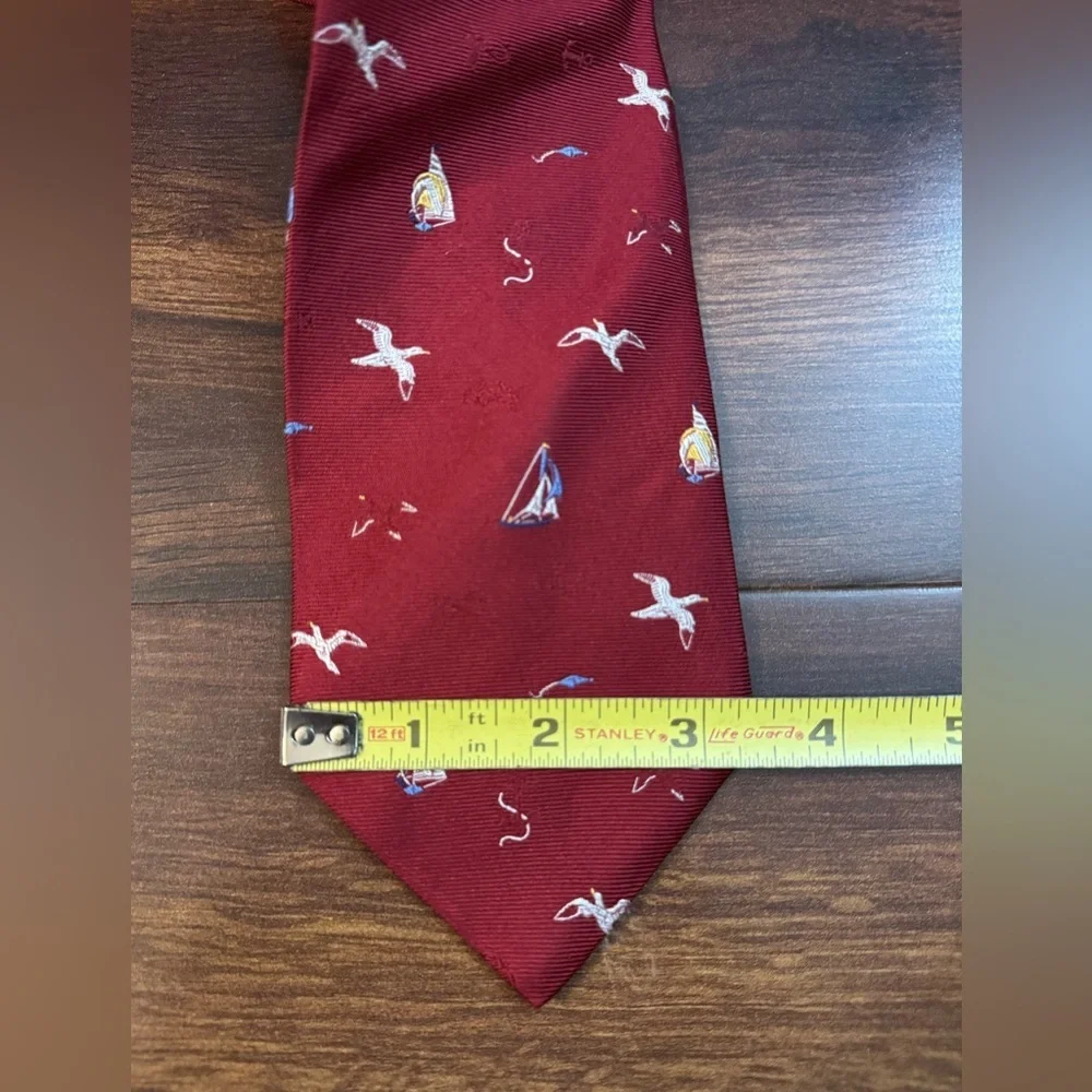 🌿END of SEASON SALE🌿BROOKS BROTHERS Elegant Red Tie with Nautical Design